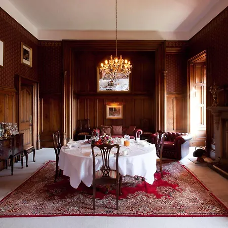 Heads Nook Hall