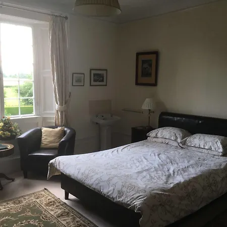 בית הארחה Heads Nook Hall 5*